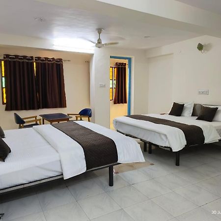 Hotel Holy Vibes Pushkar Buitenkant foto